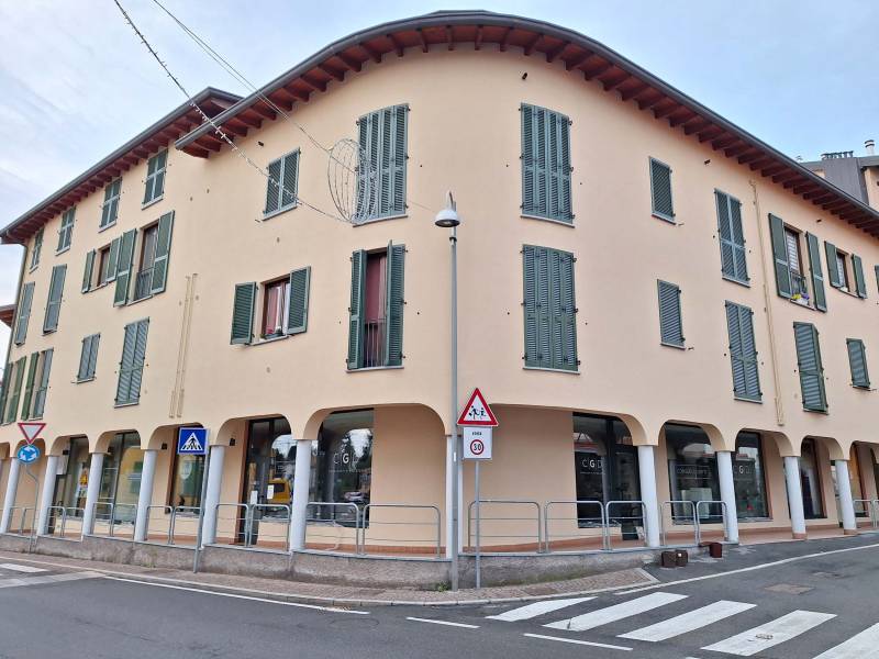 delta-como-edilizia-ammodernamento-facciata-condominio-olgiate-comasco (5)